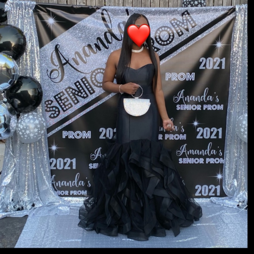 Black Mermaid Style Dress